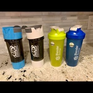 Bundle of blender bottles and hurricane cups